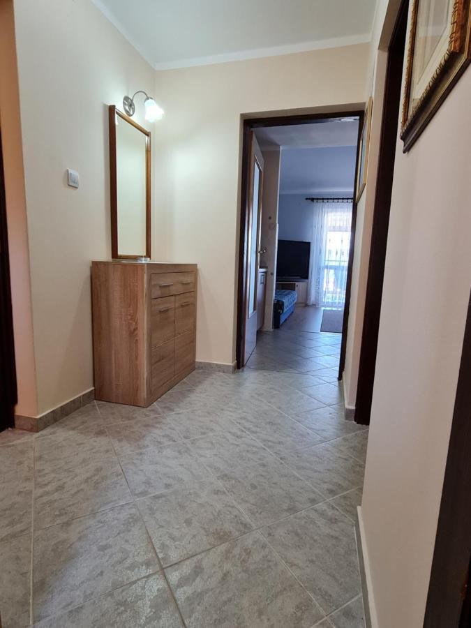 Apartments Nef Pinezići Zewnętrze zdjęcie