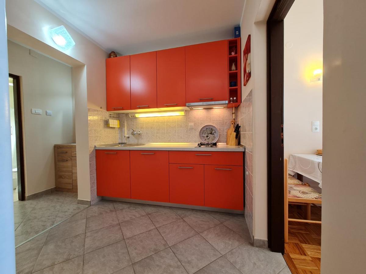 Apartments Nef Pinezići Zewnętrze zdjęcie