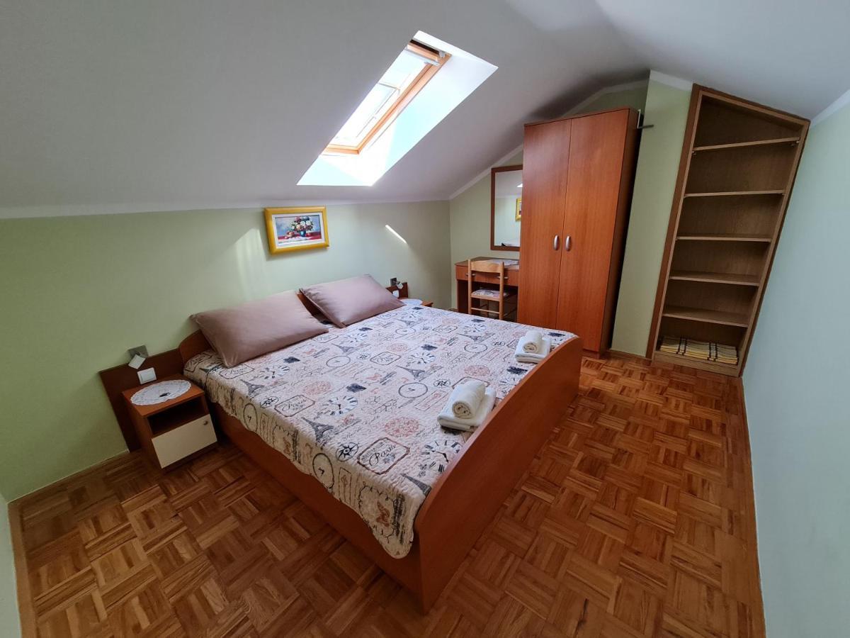 Apartments Nef Pinezići Zewnętrze zdjęcie